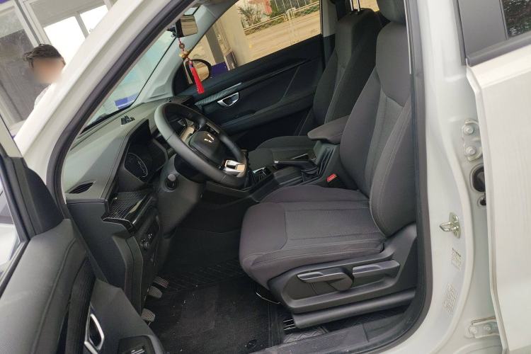Used Wuling Asta 2021 1.5T Manual Xingyue Edition Left Front Seat
