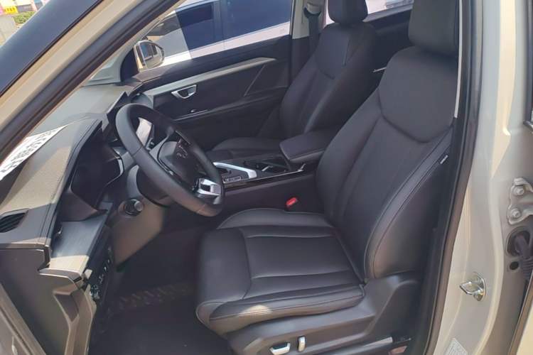 Used Wuling Asta 2021 1.5T CVT Star曜 Edition Left Front Seat