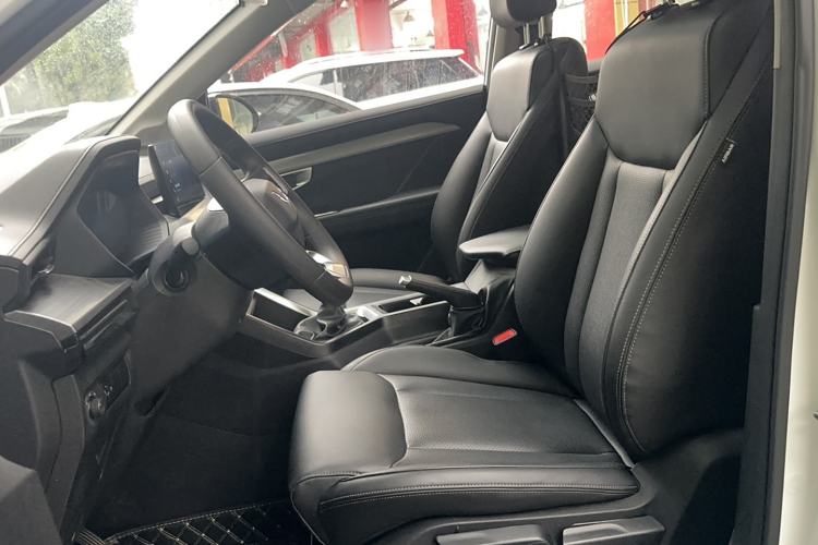 Used Wuling Asta 2021 1.5T Manual Star Edition Left Front Seat