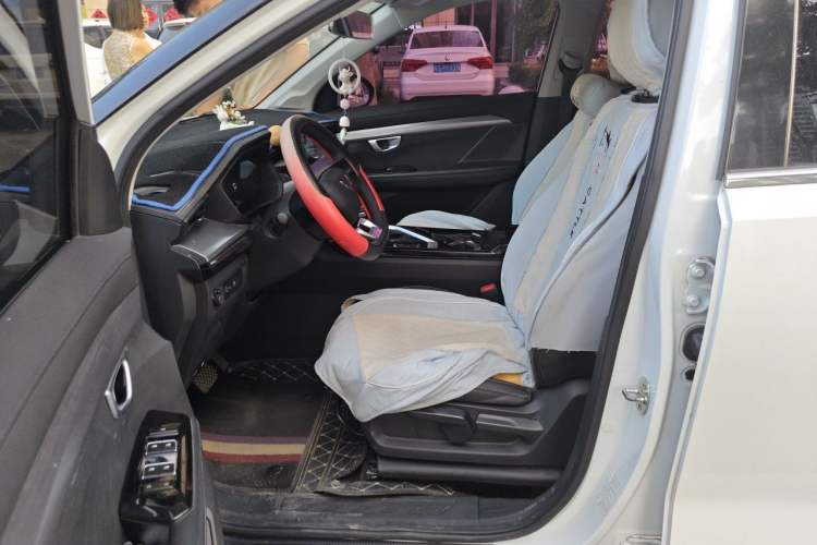Used Wuling Asta 2021 1.5T CVT Starlight Edition Left Front Seat