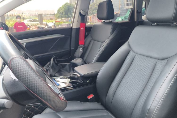 Used Wuling Asta 2021 1.5T CVT Starlight Edition Left Front Seat