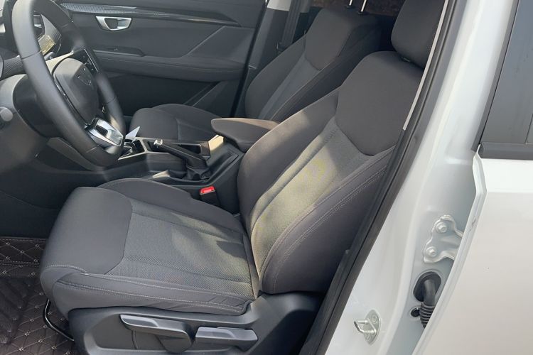 Used Wuling Asta 2021 1.5T Manual Xingyue Edition Left Front Seat
