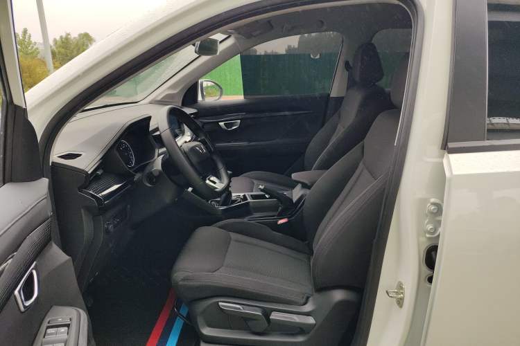Used Wuling Asta 2021 1.5T Manual Xingyue Edition Left Front Seat