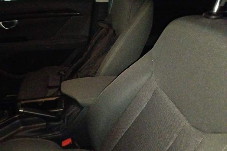Used Wuling Asta 2021 1.5T Manual Xingyue Edition Left Front Seat