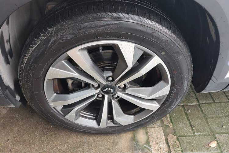 Used Wuling Asta 2021 1.5T CVT Star曜 Edition Left Front Wheel Hub