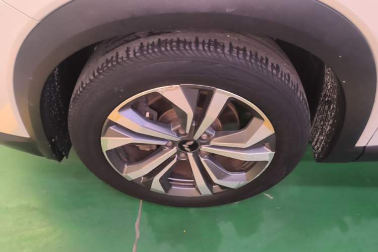 Used Wuling Asta 2021 1.5T CVT Star曜 Edition Left Front Wheel Hub