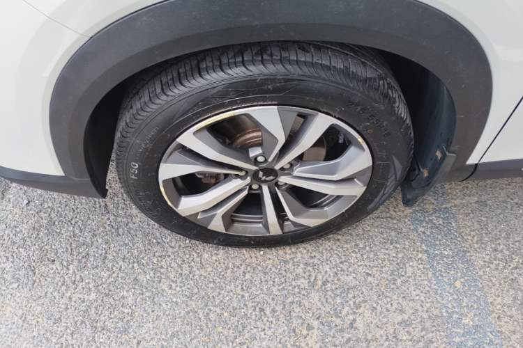Used Wuling Asta 2021 1.5T CVT Star曜 Edition Left Front Wheel Hub