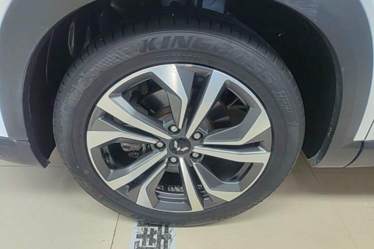 Used Wuling Asta 2021 1.5T CVT Starlight Edition Left Front Wheel Hub