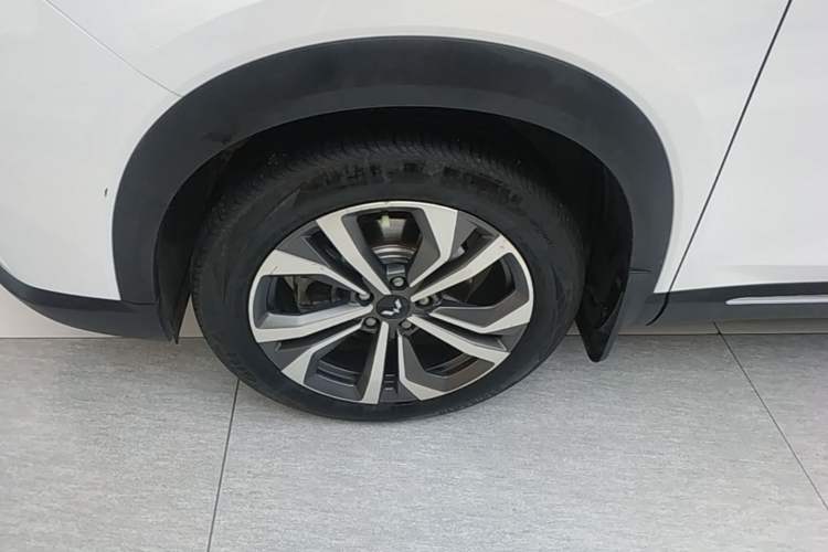 Used Wuling Asta 2021 1.5T CVT Star曜 Edition Left Front Wheel Hub