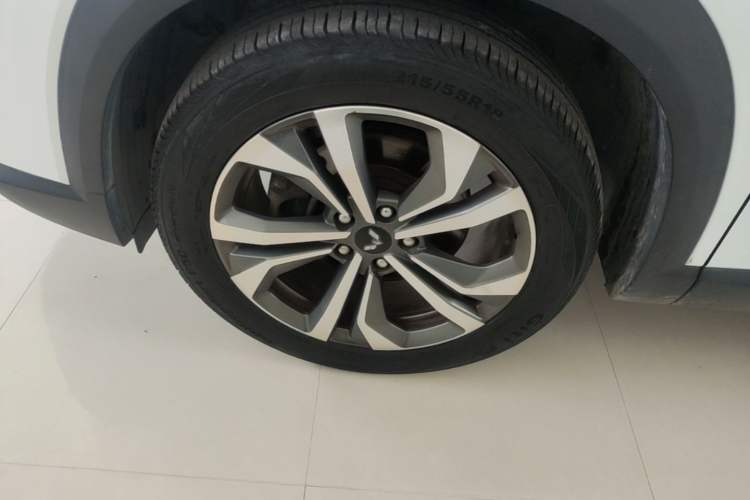 Used Wuling Asta 2021 1.5T CVT Starlight Edition Left Front Wheel Hub