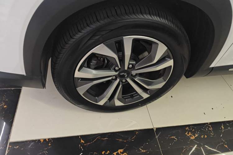 Used Wuling Asta 2021 1.5T CVT Star曜 Edition Left Front Wheel Hub