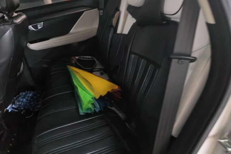 Used Wuling Asta 2021 1.5T CVT Star曜 Edition Left Rear Seat