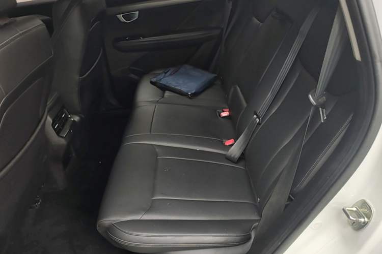 Used Wuling Asta 2021 1.5T CVT Star曜 Edition Left Rear Seat