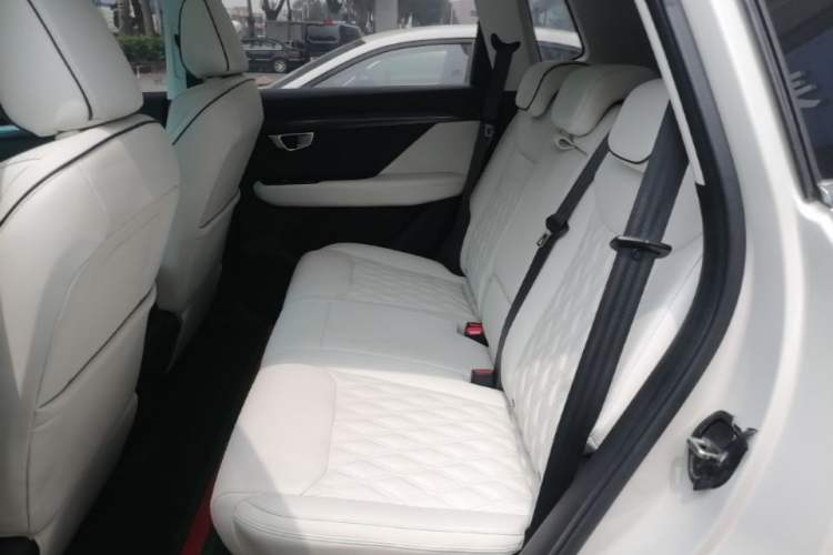 Used Wuling Asta 2021 1.5T CVT Star曜 Edition Left Rear Seat