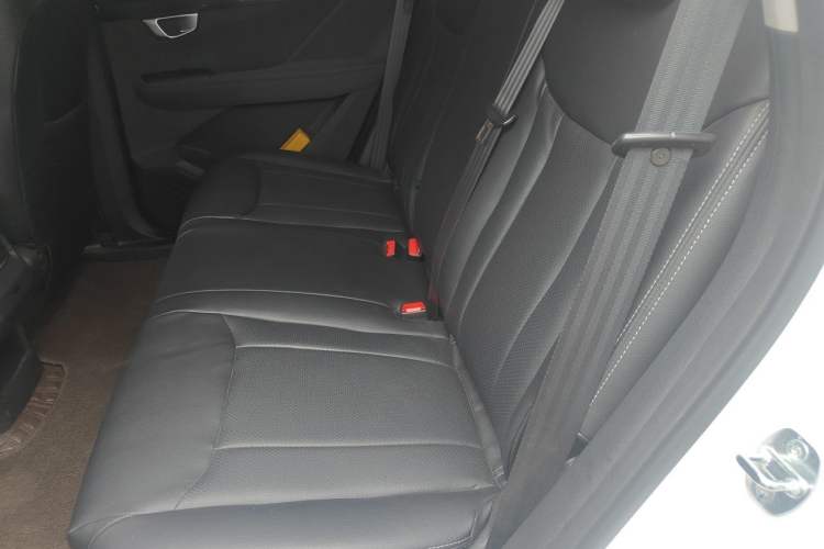 Used Wuling Asta 2021 1.5T Manual Xingyue Edition Left Rear Seat