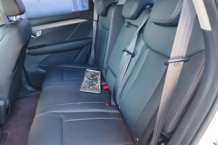 Used Wuling Asta 2021 1.5T CVT Starlight Edition Left Rear Seat