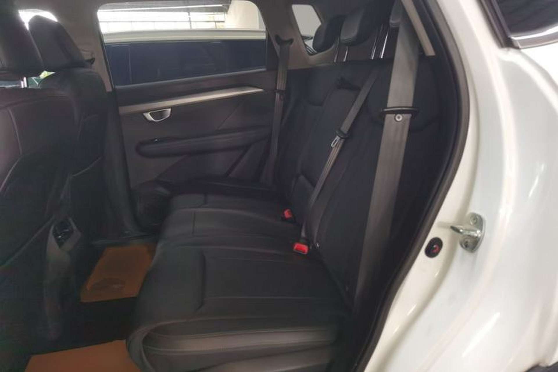 Used Wuling Asta 2021 1.5T CVT Starlight Edition Left Rear Seat