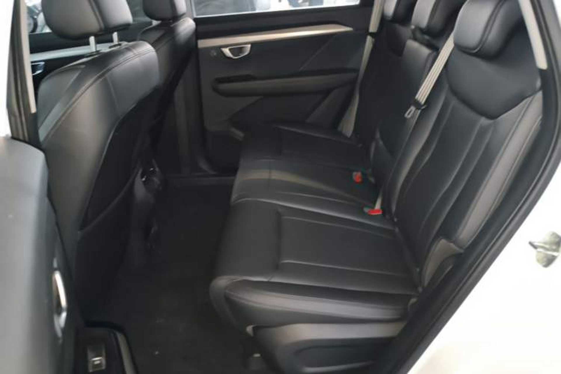 Used Wuling Asta 2021 1.5T CVT Starlight Edition Left Rear Seat