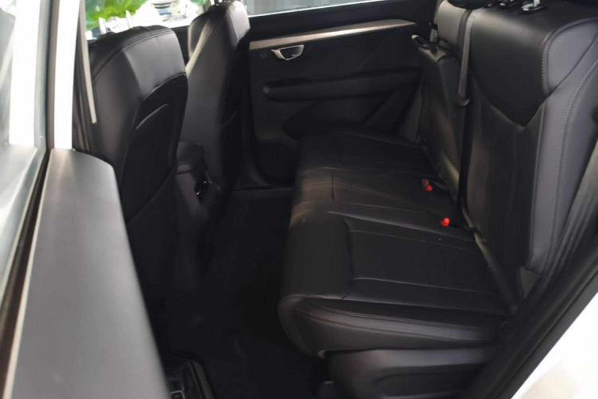 Used Wuling Asta 2021 1.5T CVT Starlight Edition Left Rear Seat