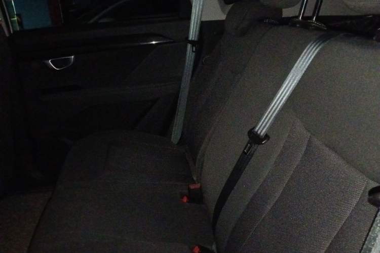 Used Wuling Asta 2021 1.5T Manual Xingyue Edition Left Rear Seat
