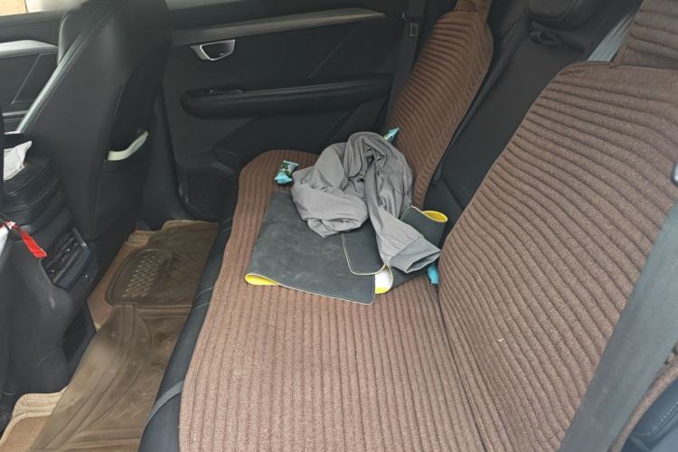 Used Wuling Asta 2021 1.5T CVT Star曜 Edition Left Rear Seat