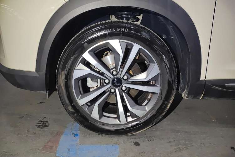 Used Wuling Asta 2021 1.5T CVT Star曜 Edition Left Rear Wheel Hub