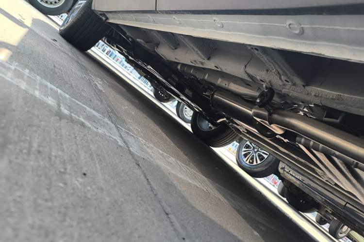 Used Wuling Asta 2021 1.5T CVT Starlight Edition Left Side Sill