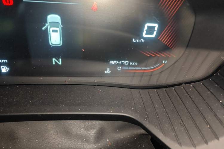 Used Wuling Asta 2021 1.5T Manual Starlight Edition Odometer Close Up