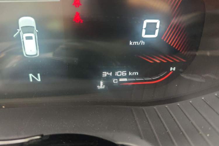 Used Wuling Asta 2021 1.5T Manual Starlight Edition Odometer Close Up