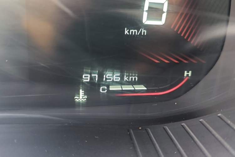 Used Wuling Asta 2021 1.5T CVT Starlight Edition Odometer Close Up