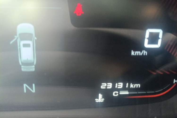 Used Wuling Asta 2021 1.5T Manual Star Edition Odometer Close Up