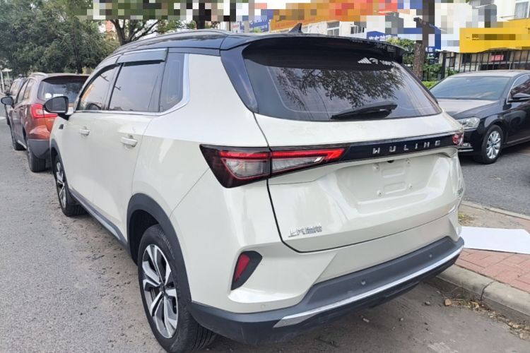 Used Wuling Asta 2021 1.5T CVT Starlight Edition Rear Left 45 Deg