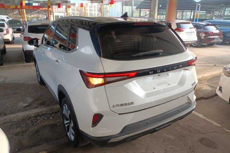 Used Wuling Asta 2021 1.5T CVT Starlight Edition Rear Left 45 Deg
