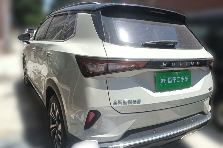 Used Wuling Asta 2021 1.5T CVT Starlight Edition Rear Left 45 Deg