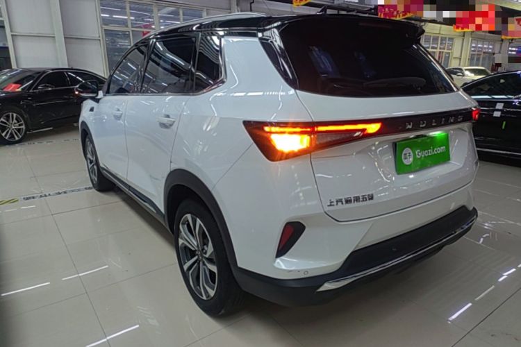 Used Wuling Asta 2021 1.5T CVT Starlight Edition Rear Left 45 Deg