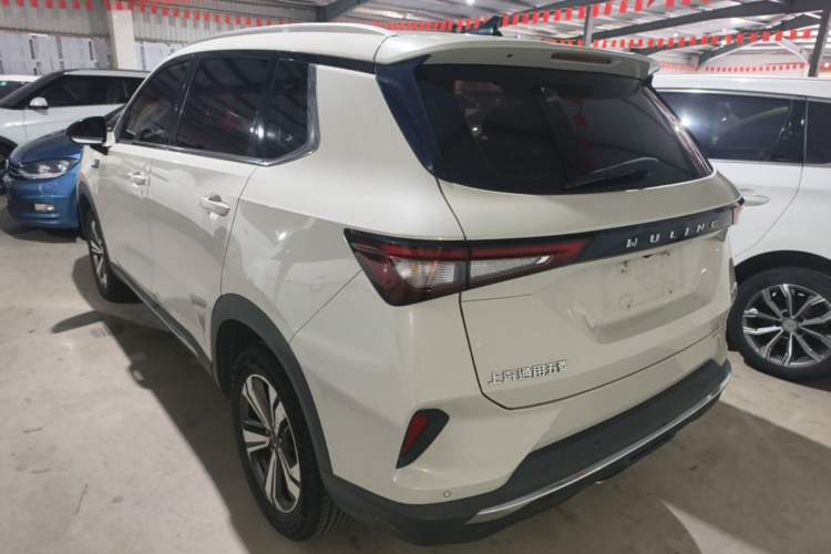 Used Wuling Asta 2021 1.5T Manual Starlight Edition Rear Left 45 Deg