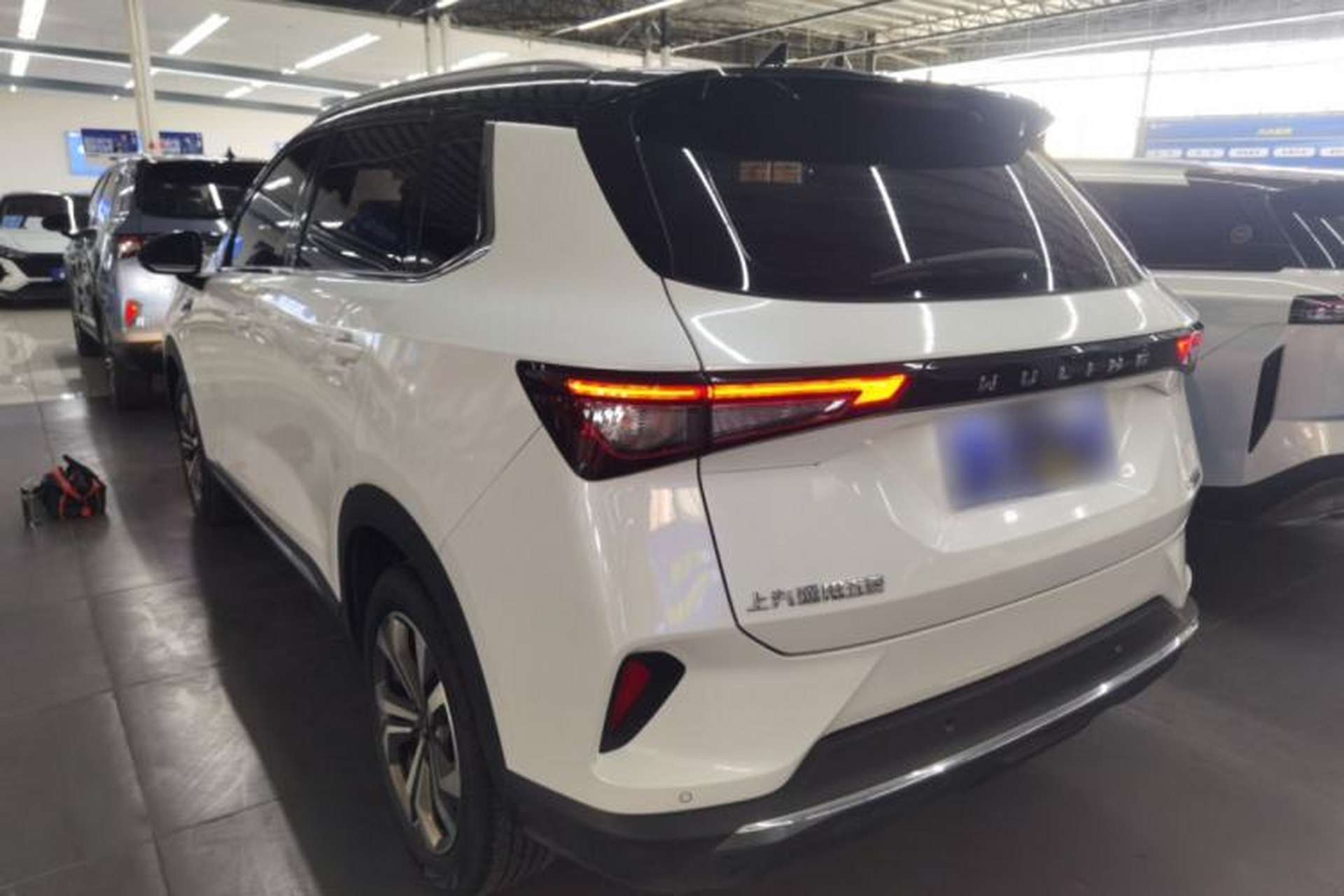 Used Wuling Asta 2021 1.5T CVT Starlight Edition Rear Left 45 Deg