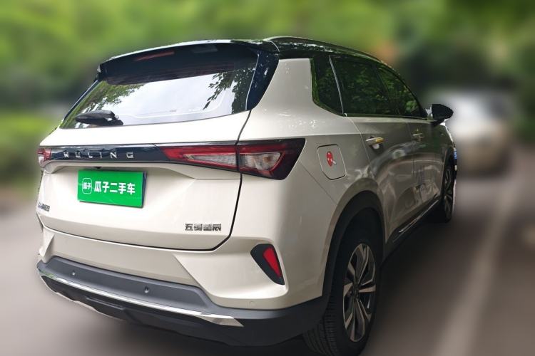 Used Wuling Asta 2021 1.5T CVT Starlight Edition Rear Right 45 Deg