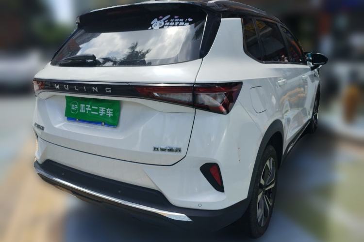 Used Wuling Asta 2021 1.5T CVT Starlight Edition Rear Right 45 Deg