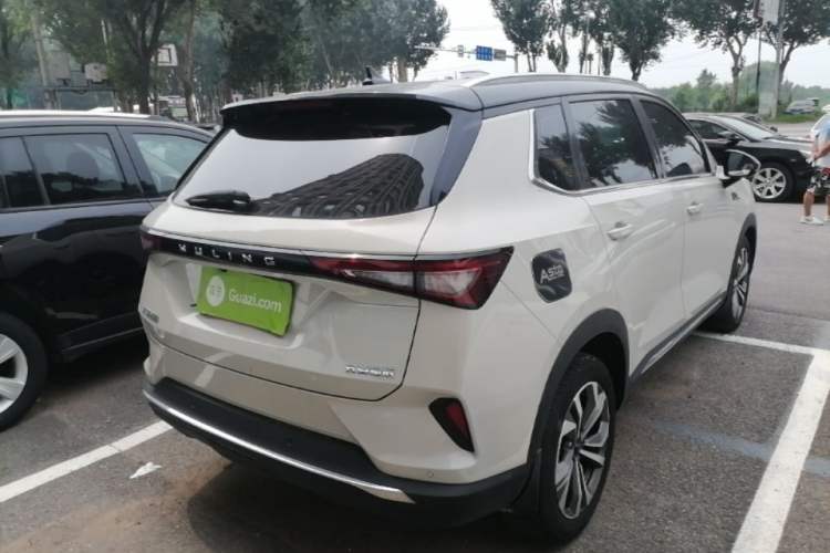 Used Wuling Asta 2021 1.5T CVT Star曜 Edition Rear Right 45 Deg