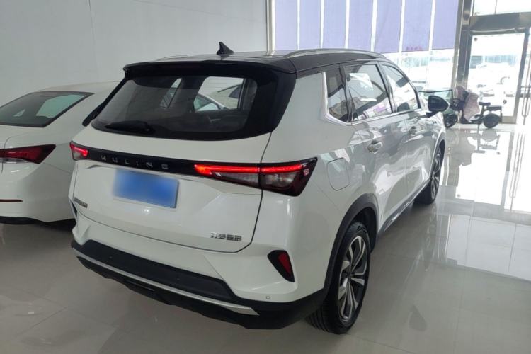 Used Wuling Asta 2021 1.5T CVT Starlight Edition Rear Right 45 Deg