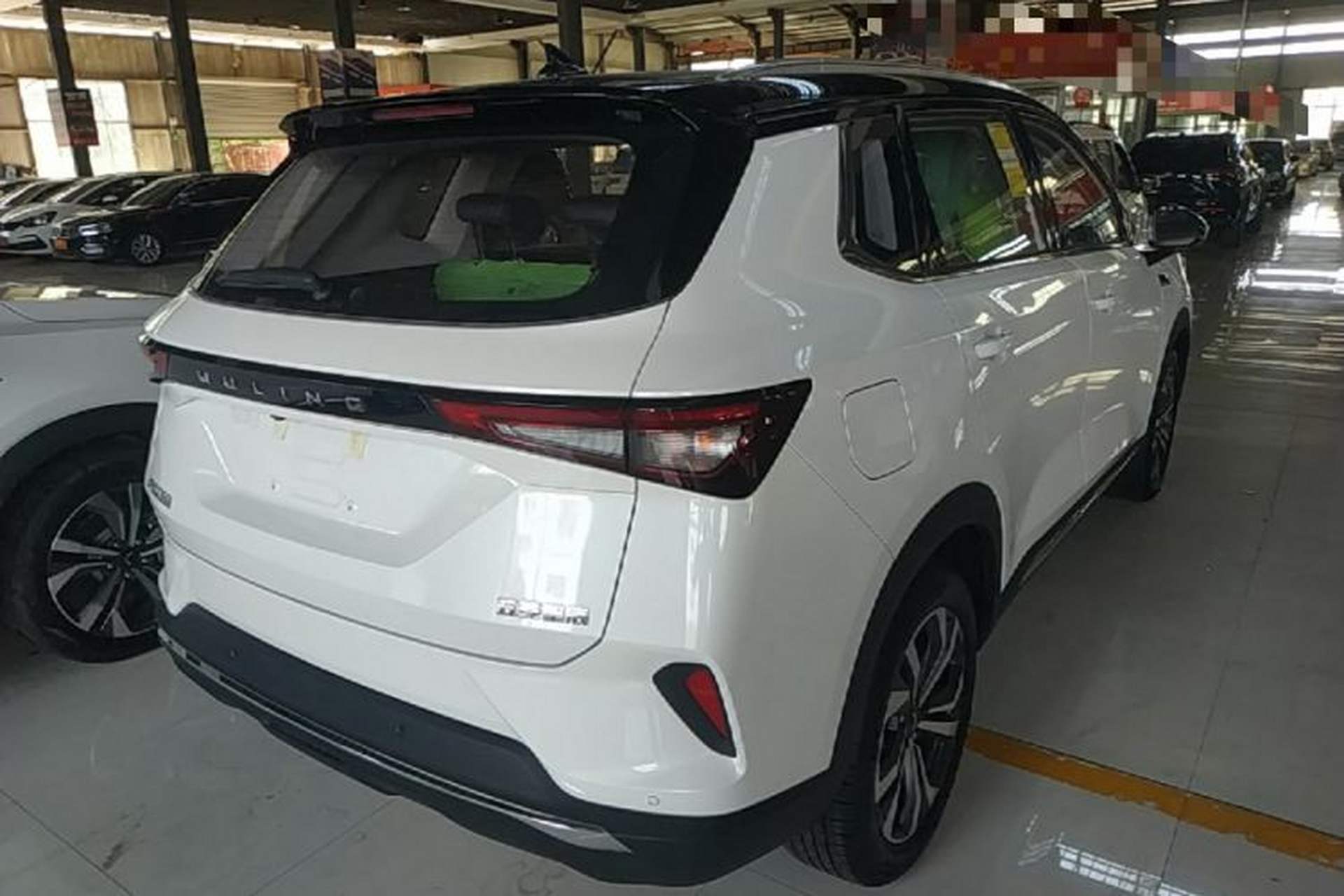 Used Wuling Asta 2021 1.5T CVT Starlight Edition Rear Right 45 Deg