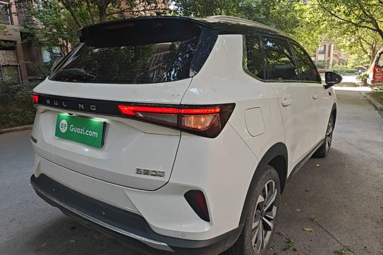 Used Wuling Asta 2021 1.5T CVT Starlight Edition Rear Right 45 Deg