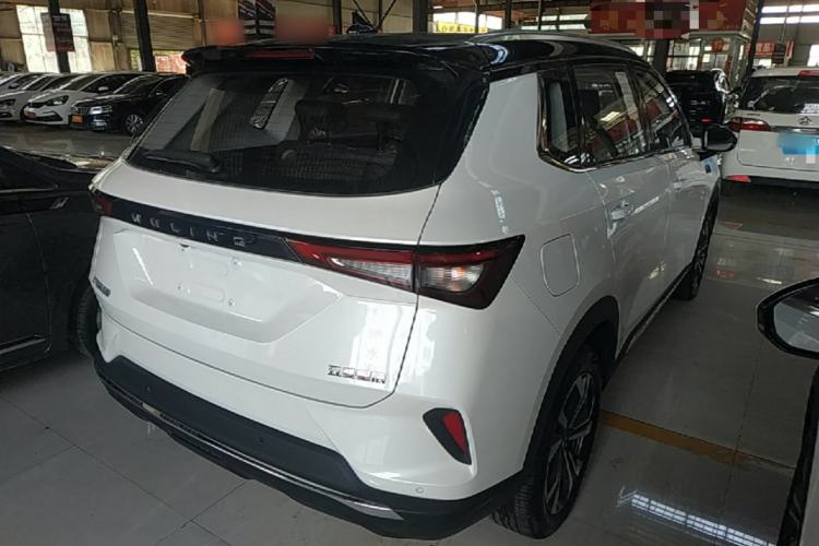 Used Wuling Asta 2021 1.5T CVT Starlight Edition Rear Right 45 Deg
