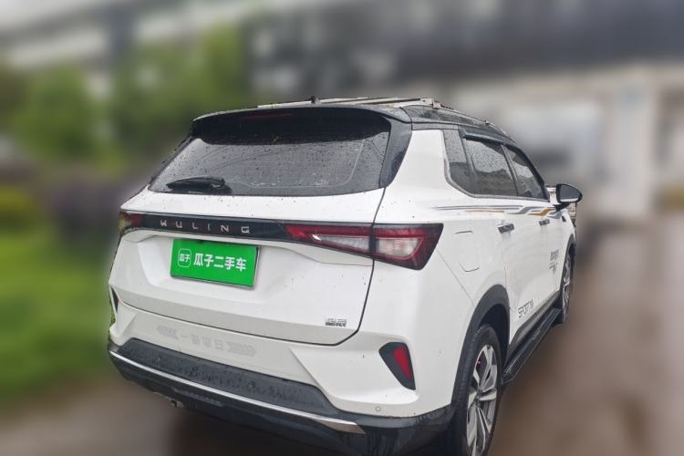 Used Wuling Asta 2021 1.5T CVT Starlight Edition Rear Right 45 Deg