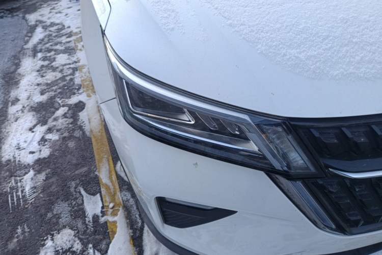 Used Wuling Asta 2021 1.5T CVT Starlight Edition Right Front Headlight