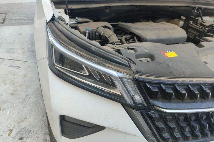 Used Wuling Asta 2021 1.5T CVT Starlight Edition Right Front Headlight
