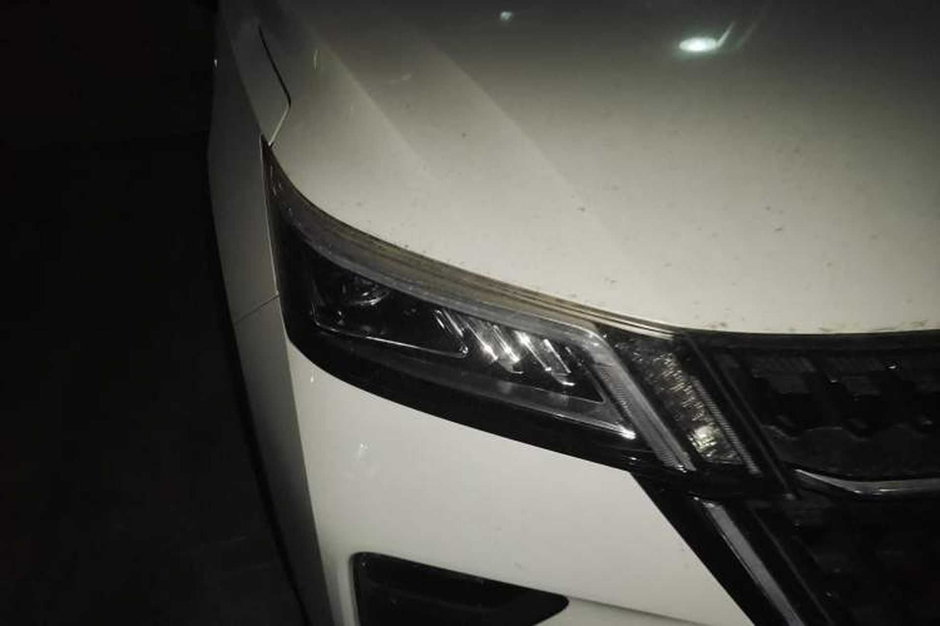 Used Wuling Asta 2021 1.5T CVT Starlight Edition Right Front Headlight