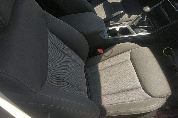 Used Wuling Asta 2021 1.5T Manual Xingyue Edition Right Front Seat