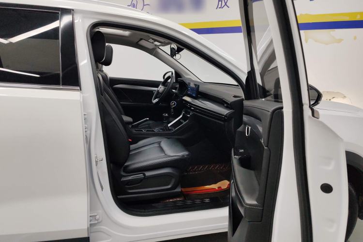 Used Wuling Asta 2021 1.5T Manual Starlight Edition Right Front Seat